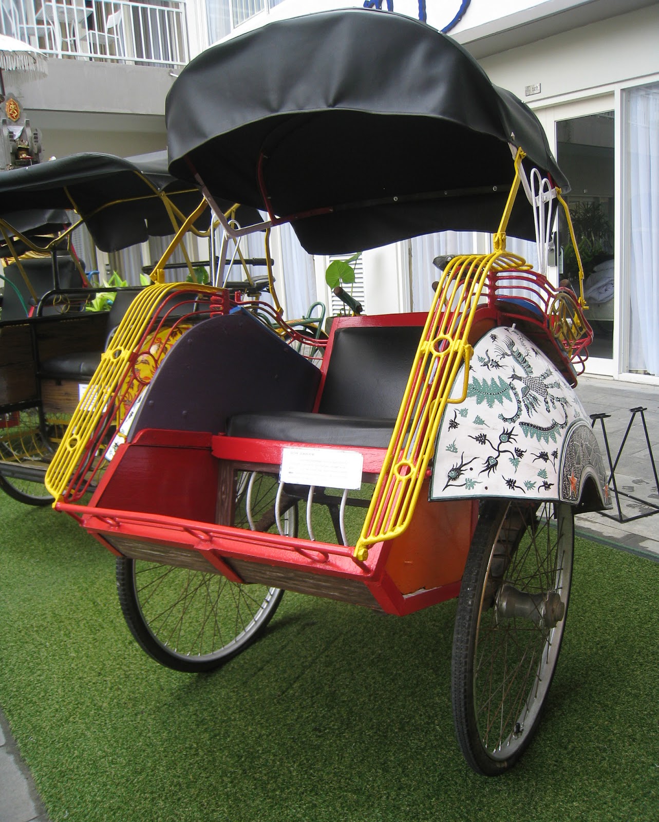 MUSEUM BECAK DI INDONESIA